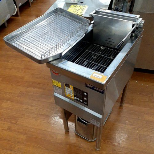 TCFL-4560E 【タニコー】 電気フライヤー 12L 三相200V 幅450×奥行600 TCFL-4560E 【タニコー】 電気フライヤー 12L 三相200V 幅450×奥行600