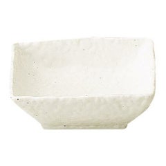 新粉引 石目3.2角小鉢