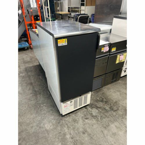 MRS-180FWTR1 フクシマガリレイ 冷凍機内蔵型 冷凍リーチインショーケース スイング扉 MRS-180FWTR1 - 冷凍機内蔵型スイング扉ショーケース- 製品情報