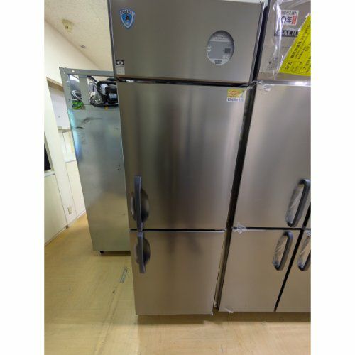 中古】縦型冷凍庫 大和冷機 201NYSS-EX 幅600×奥行650×高さ1905 【送料