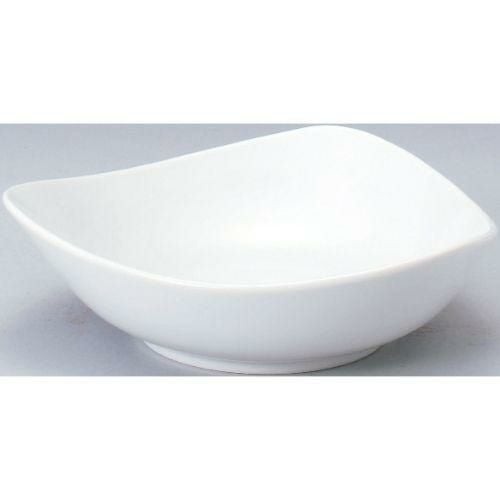 12-47-20 トライアングル 23cmボール 23.1×7.1(cm)