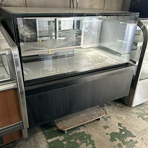 【値下げ交渉可能】新品350万円/6年経過/大和冷機/業務用洋菓子ショーケース/引取限定早い方優先。 値下げ交渉可能】新品350万円/6年経過/大和冷機/業務用洋菓子ショー
