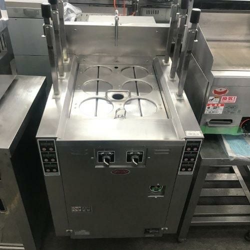 T7924☆ニチワ☆NICHIWA☆3連付☆電気自動餃子焼器☆卓上式☆ 業務用/新品】【ニチワ】卓上 電気自動餃子焼器 卓上タイプ 3連式 NGM