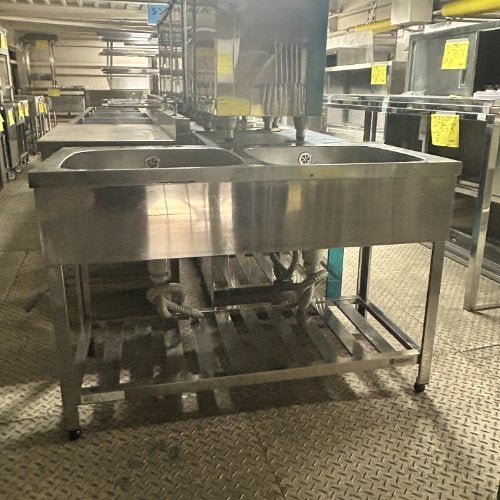 SUT4-157PC ステンレス高さ調整作業台(ステンレスカブセ天板仕様) 幅