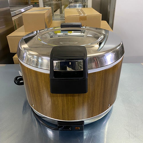 業界最長1年保証】【中古】縦型冷蔵庫 ホシザキ HR-63Z 幅625×奥行800