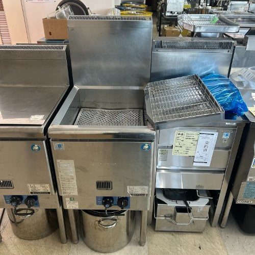 業界最長1年保証】【中古】ガスフライヤー(天ぷら用) 18L 北沢産業 KFE