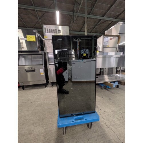 中古】ワインセラー アイリスオーヤマ PWC-781P-B 幅400×奥行545×高さ 中古】ワインセラー アイリスオーヤマ PWC-781P-B 幅400×奥行545×高さ