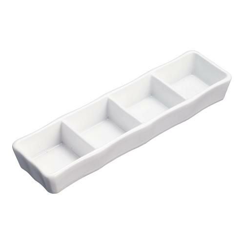 白磁四品皿 T03-341