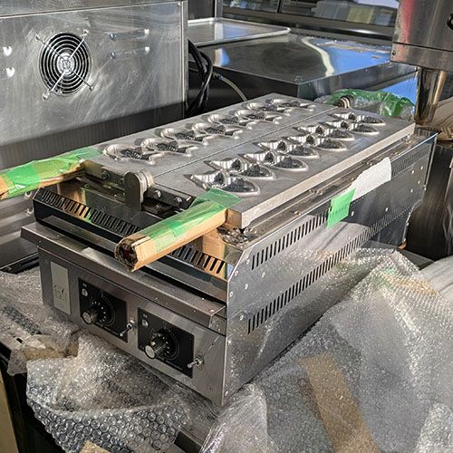 業界最長1年保証】【中古】ガス式たい焼き器 2連5匹 TT5-200 幅680