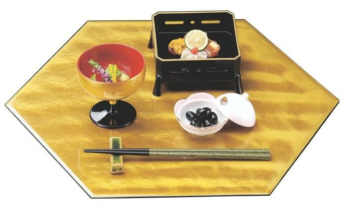 御膳 尺5寸六角プレート金雲流/黒塗