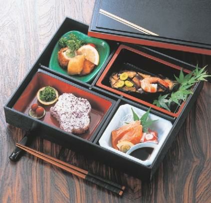 松花堂 ニュー尺1寸長手松花堂黒渕朱金ライン入(オヤフタ)