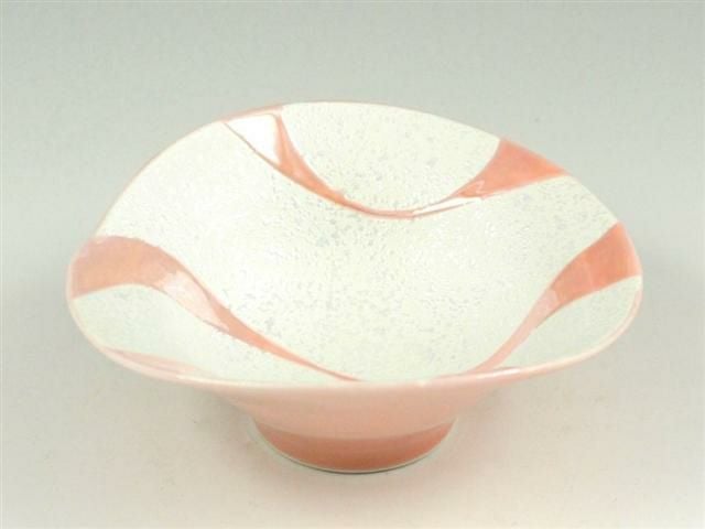 ピンク釉流水ラスター 朝顔形小鉢
