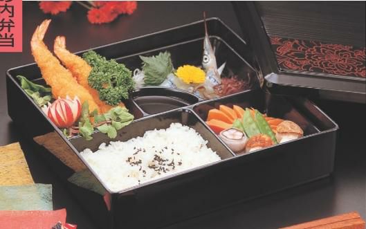 弁当箱 8寸角別仕切千筋弁当朱牡丹(仕切付)