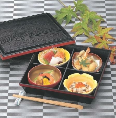 松花堂 8.5寸超耐熱泉重松花堂黒渕朱内黒塗(仕切別)