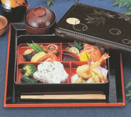 弁当箱 新9寸長手弁当茶パールつぼつぼ(仕切別)