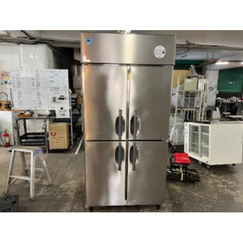 中古】縦型冷凍庫 大和冷機 301SS-EX 幅900×奥行800×高さ1905 【送料