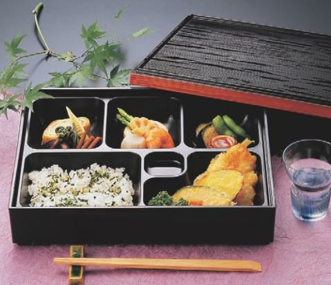 弁当箱 W-5 尺1寸長手P.S黒仕切薄型