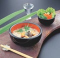 丼 多用ボール黒刷毛目内朱7寸