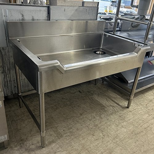 中古】舟形一槽シンク 三方枠 ダスト穴付き 幅1200×奥行600×高さ800