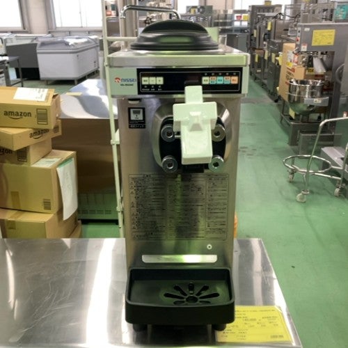 中古】ソフトクリームサーバー 日世 NA-9524AE 幅290×奥行600×高さ800