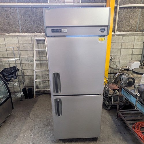 中古】縦型冷凍庫 パナソニック(Panasonic) SRF-K783B 幅745×奥行800