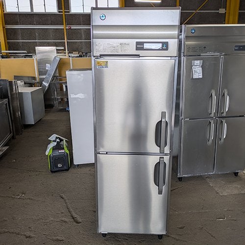 中古】縦型冷凍庫 ホシザキ HF-63BT-(L) 幅625×奥行650×高さ1910
