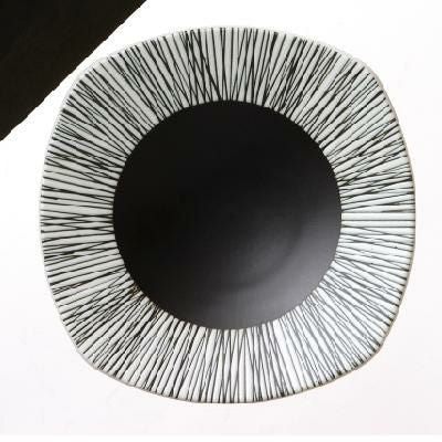 スクエアプレート18