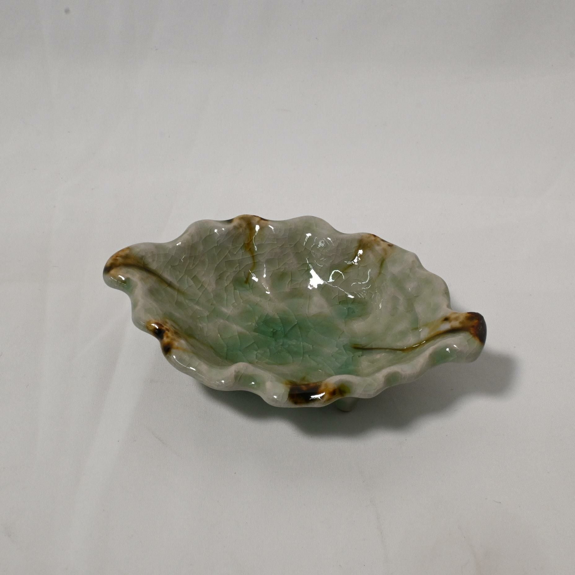 【飲食店定番】ビードロ木の葉皿千代口 12.7×12.7×8.7(cm)