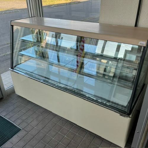 業界最長1年保証】【中古】対面冷蔵ショーケース 3段 大和冷機 TCR613