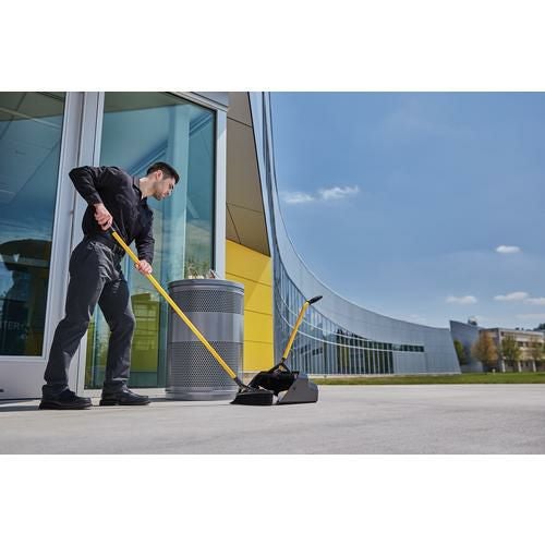 ラバーメイド プッシュセンターブルーム 多目的用 46cm