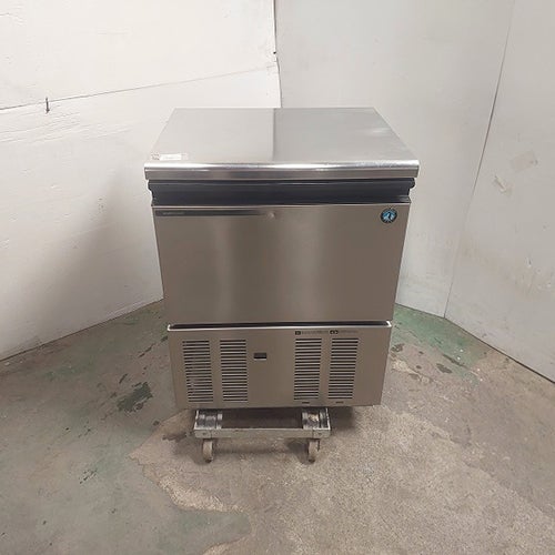 【業界最長1年保証】【中古】製氷機 65kg ホシザキ IM-65M-2 幅630×奥行525×高さ800 【送料別途見積】【高知土佐店在庫】