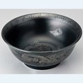 ☆黒釉銀竜紋 ６．８高台丼