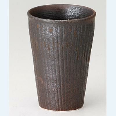 ☆鉄黒釘彫カップ