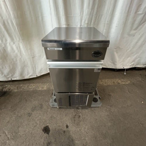 【業界最長1年保証】【中古】製氷機 25kg パナソニック(Panasonic) SIM-AS2500 幅395×奥行450×高さ800 【送料別途見積】【西宮店在庫】
