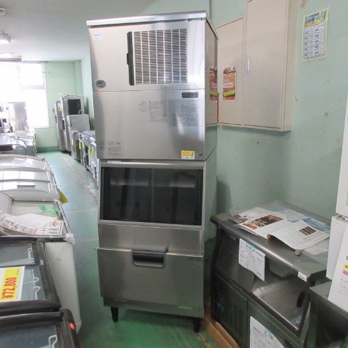 【業界最長1年保証】【中古】製氷機 キューブタイプ パナソニック(Panasonic) SIM-AS240YN-FXB4 幅700×奥行793×高さ1990 三相200V 【送料別途見積】【川崎店在庫】