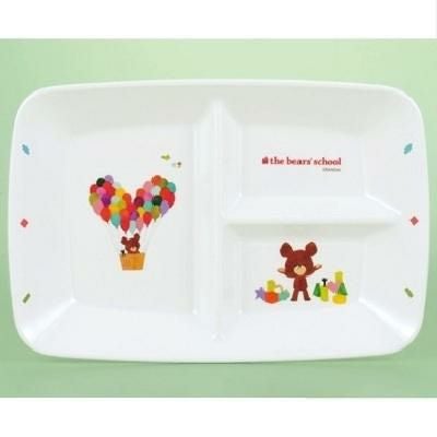 M-1360J 【関東プラスチック】 子供食器 くまのがっこう 三切プレート くまのがっこう