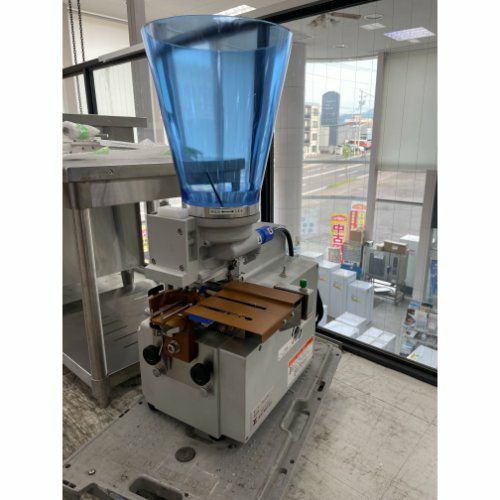 業界最長1年保証】【中古】TOA小型餃子機餃子革命 東亜工業 MA-G-1030