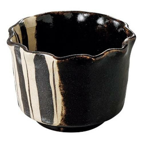 向付 黒楽織部風 向付