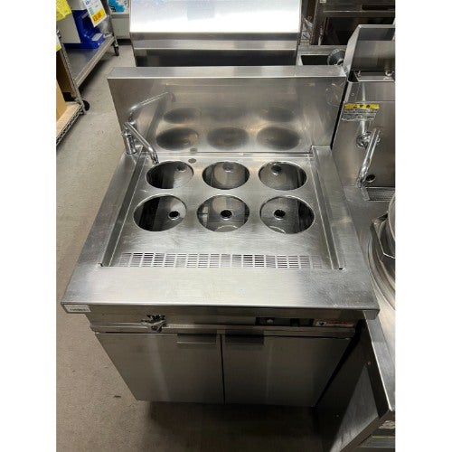 業界最長1年保証】【中古】電気ゆで麺機 フジマック FENB606006A 幅600