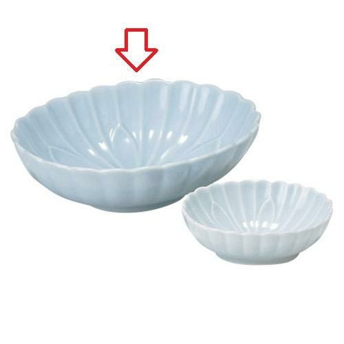 向付 青磁 菊型向付