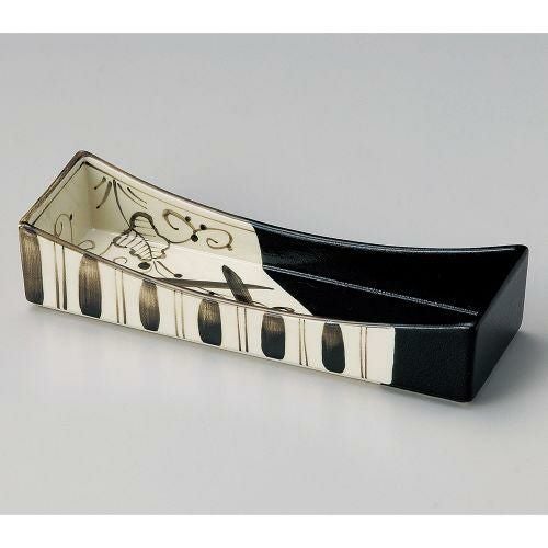 黒織部つた絵前菜皿 26×8.2×5.5cm 126-079