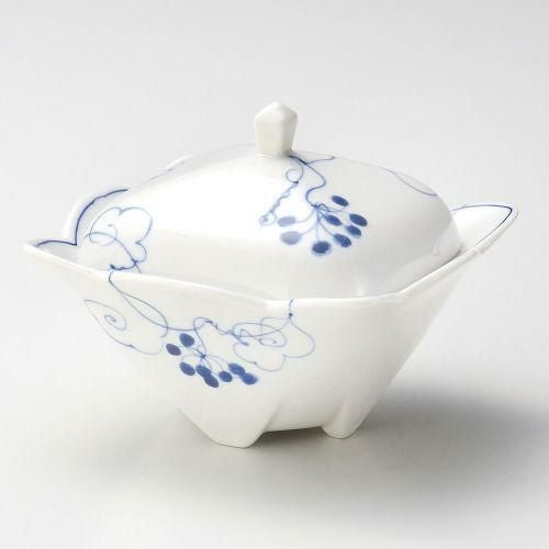 染付木の実角型煮物碗 11.8×11.8×9.2cm 107-099