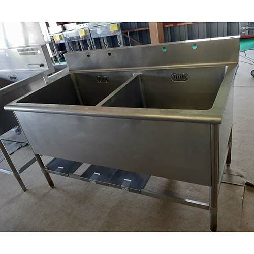 【中古】二槽シンク BGあり 幅1350×奥行750×高さ800 【送料別途見積】【水戸店在庫】