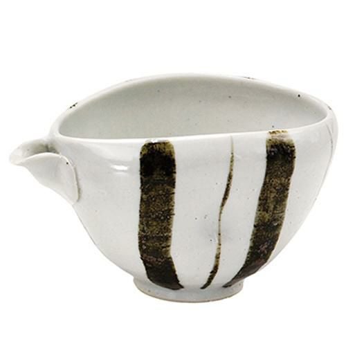 片口冷酒器 錆十草