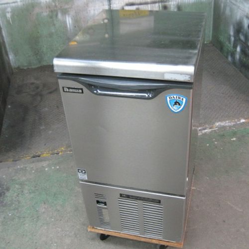 中古】製氷機 25kg 大和冷機 DRI-25LME1 幅395×奥行450×高さ770 【送料
