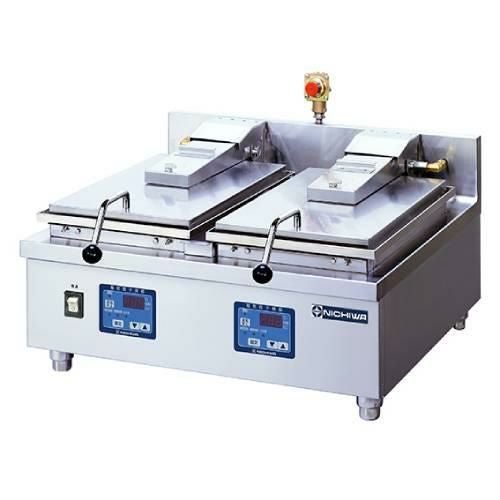 【ニチワ電機】電気自動餃子焼器 NGM-5.6AC 幅650×奥行600×高さ250(mm)