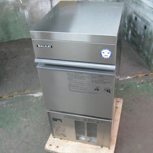 ◆Fukushima / フクシマ ガリレイ 業務用製氷機 キューブアイスメーカー 25Kgタイプ 厨房機器 店舗機器◆ 中古】製氷機 25kg フクシマガリレイ(福島工業) FIC-A25KT 幅398×奥行
