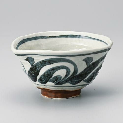 トチリ草紋変型5.5丼 18×16×9cm 312-029