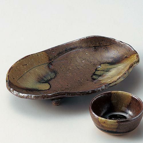 手造り朝鮮唐津楕円四ッ足向付 20×12.5×3.8cm 027-039