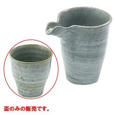 片口　青磁刷毛